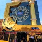 El Alto estrena un nuevo cholet: Los Caballeros del Zodiaco